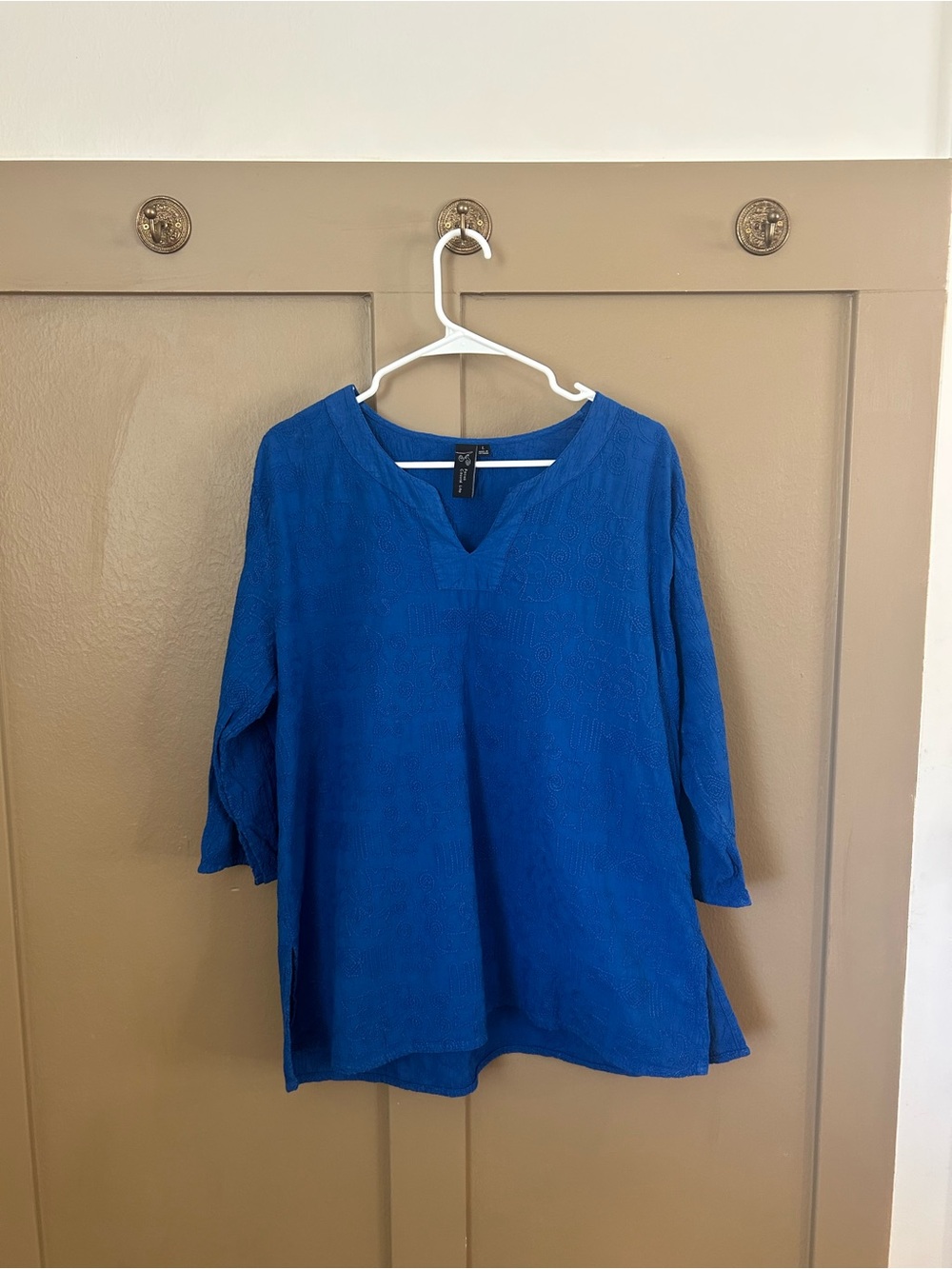 Focus Casual Life Royal Blue V-Neck embroidered Tunic Top